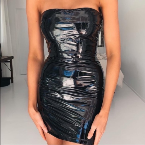 Tiger Mist Kyra Vinyl Dress in Black - Picture 4 of 9